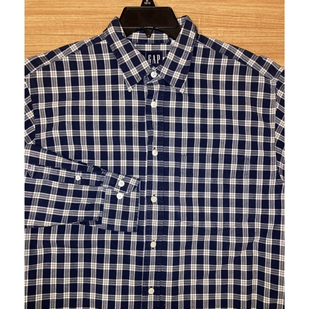 Gap Men's M Button Up‎ Navy Blue Plaid Long Sleeve Shirt with Pocket 100% Cotton